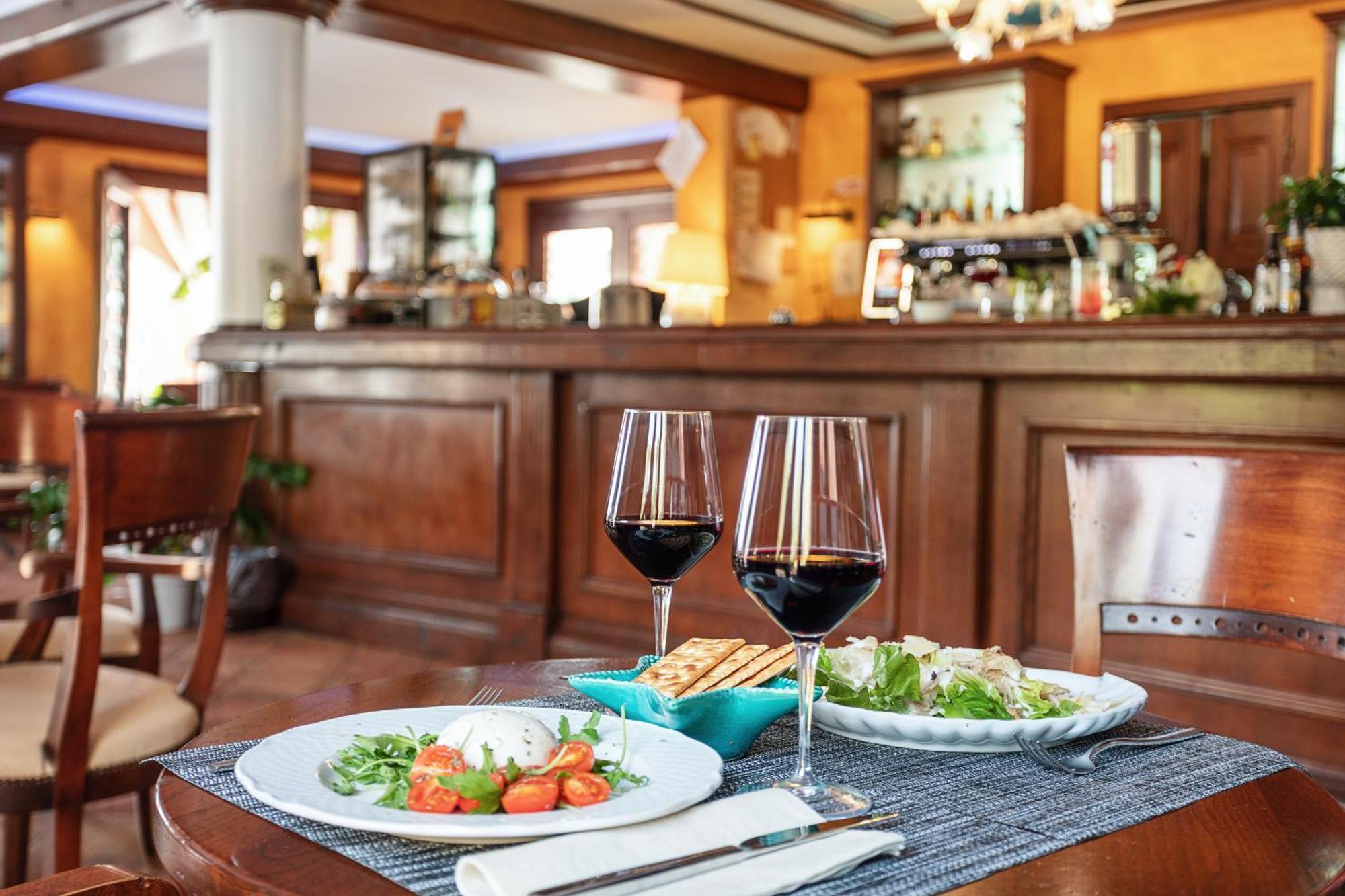 La Vecchia Fonte Boutique Hotel Palau Eksteriør bilde